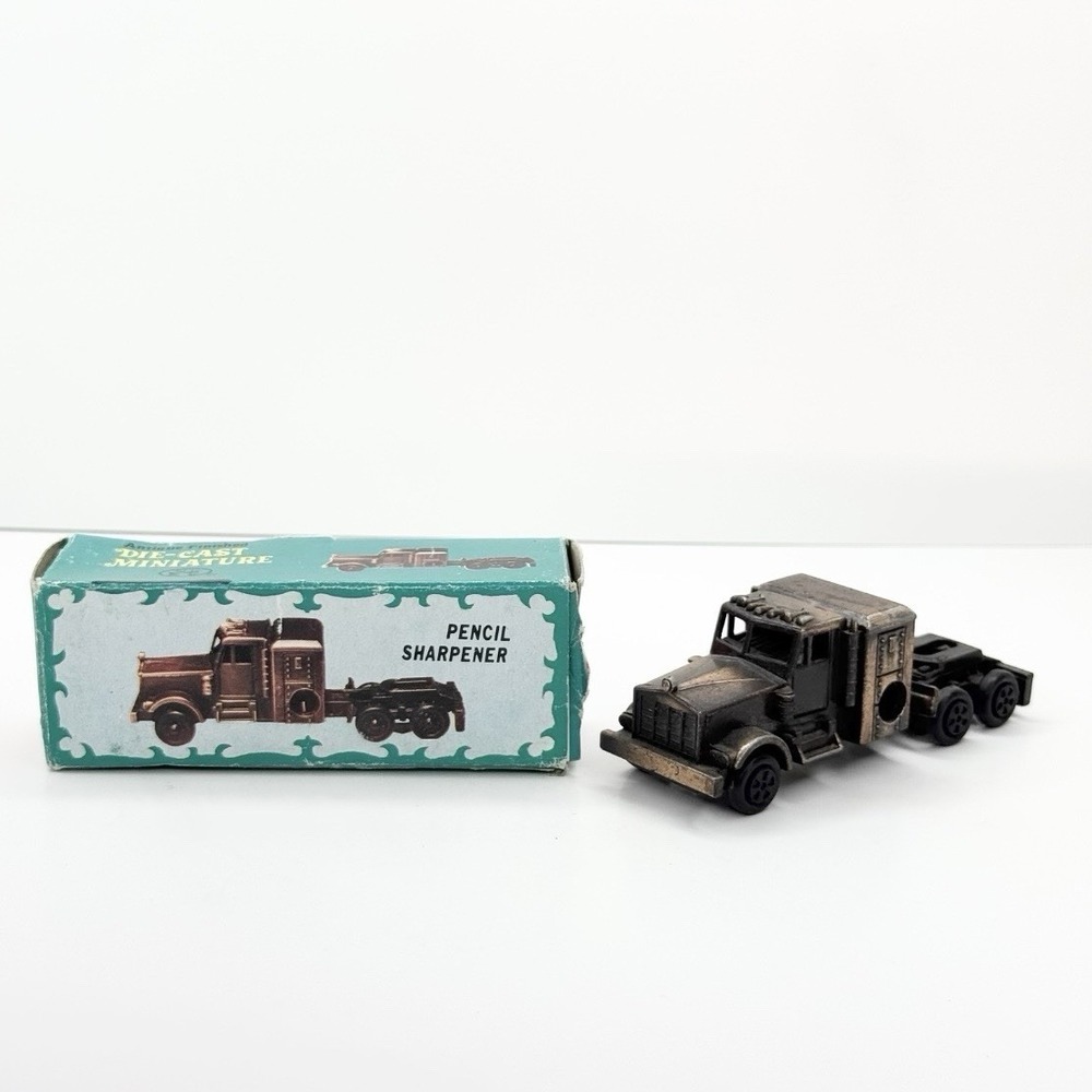 Vintage Antique Finish Die-Cast Miniature Pencil Sharpener Semi Truck